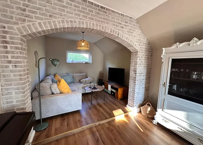 Reetdachkate Am Deich Seester